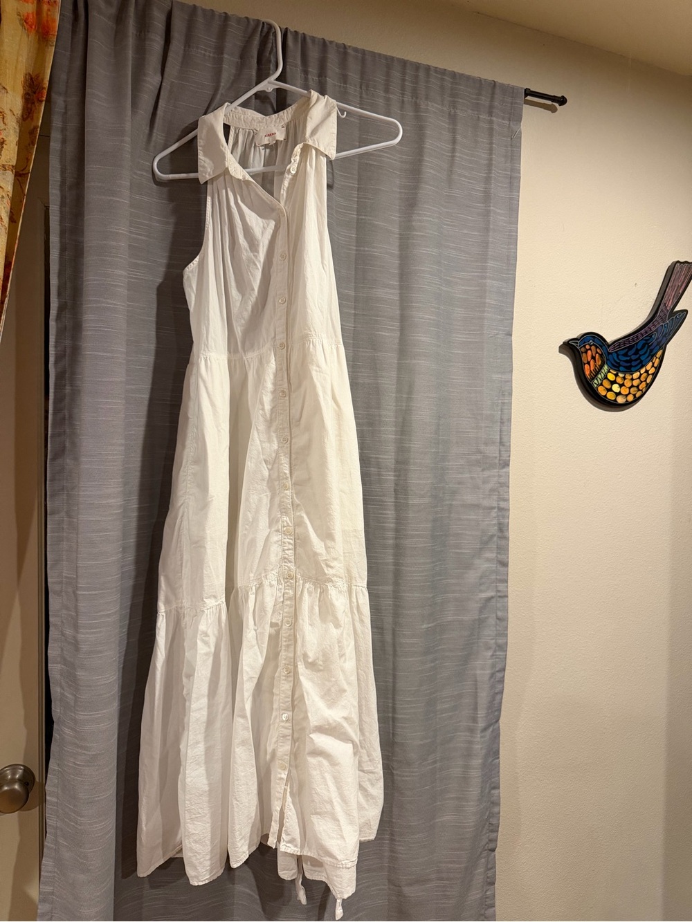 XiRENA White Sleeveless Button-Front Maxi Dress